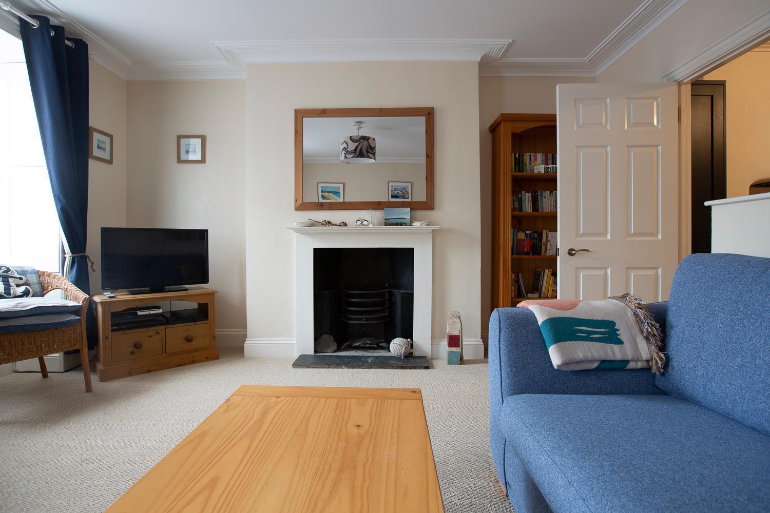 Apartment Elegant 2 Bed In The Heart Of - Sleeps 4 *